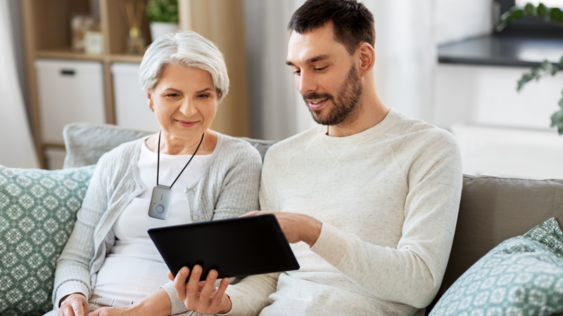 The Caregiver’s Toolkit: Must-Have Resources for Everyday Support 