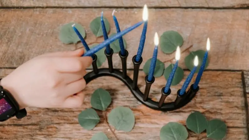 Jingle All The Way: Gifts for Healthy Aging