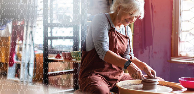 Woman wearing MGMini Lite